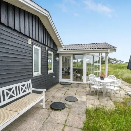 "Marika" - 500m from the Sea