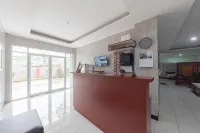 RedDoorz Syariah Plus near Tugu Bubur Ayam Cianjur - 3 étoiles