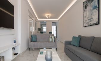 Phaedrus Living: Luxury Flat Semeli