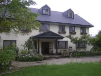 Pension Niimi Hotels near Karuizawa Lake Garden