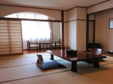 シェーンガルテンおみ 麻績村のホテル