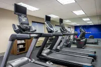 Holiday Inn Express & Suites ST. Paul NE (Vadnais Heights) Hotels in White Bear Lake