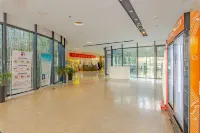 Shuiyue Qinhuai-Tianqing Cinema Homestay (Nanjing South Railway Station Himalaya Center)