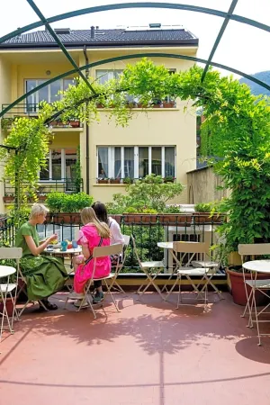 오스텔로 벨로 레이크 코모