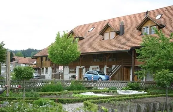 哈達薩希姆夏公寓酒店