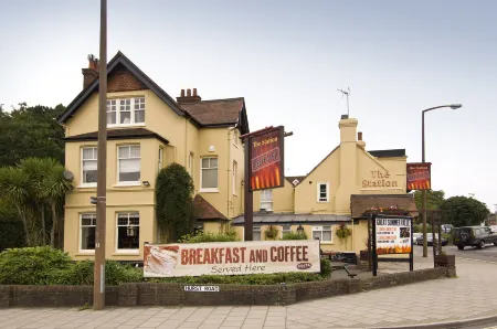 Horsham North Отели рядом с достопримечательностью «Суон Уолк»