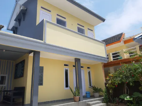 Villa Mila Tepi Pantai type B Hotels in Cisolok