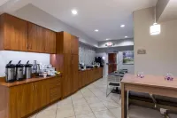 Microtel Inn & Suites by Wyndham Port Charlotte/Punta Gorda - breakfast
