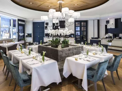 Edouard 7 Paris Opéra Hotel dekat Au Fin Gourmet