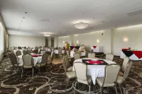 Ramada by Wyndham Belleville Harbourview Conference Centre - breakfast