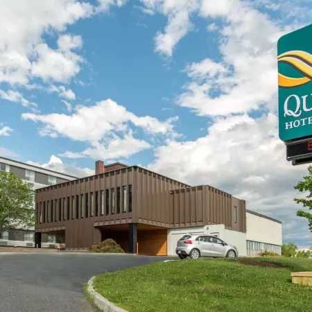 Quality Hotel & Suites