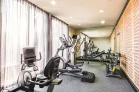 La Quinta Inn & Suites by Wyndham Rockport - Fulton - Gym
