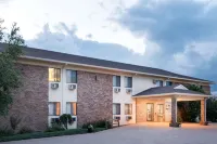 Super 8 by Wyndham Milbank SD Các khách sạn ở 