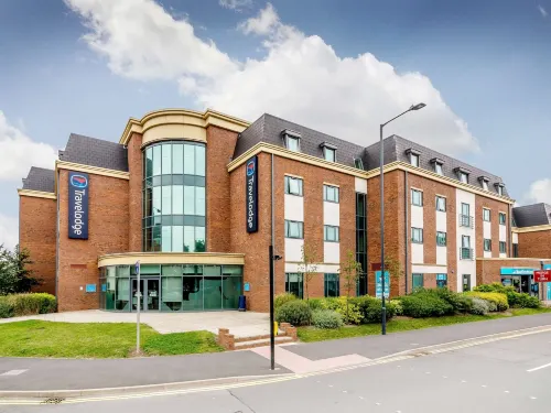 Travelodge Stratford Upon Avon - Cho phép mang theo thú cưng