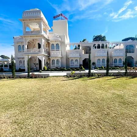 The Kumbha Mahal Resort