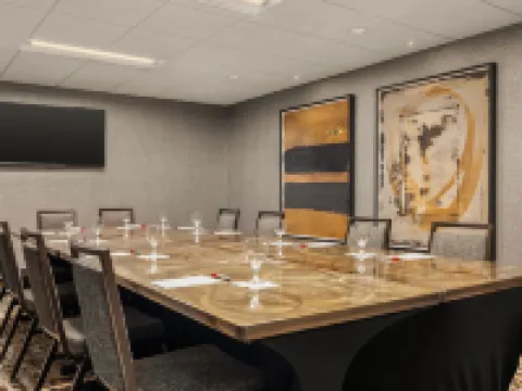 Omaha Marriott Hotels in Douglas County