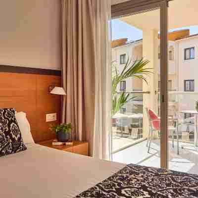 Zafiro Tropic Rooms