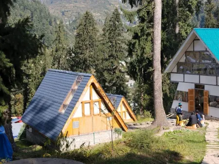 The Shire Homeland of Hobbits Отели в г. Tosh