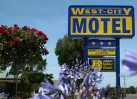 West City Motel Hotels in Sunshine West