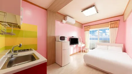 Taean Eoeundol Seascape PEN Отели рядом с достопримечательностью «Mallip'o-haesuyokchang»