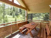 #21 Mit IR-Sauna Und Whirlpool - parking