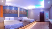Maple Love Motel