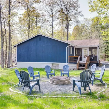Deck & Community Perks: Bright Pocono Lake Home!