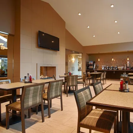 Antioch Hotel & Suites