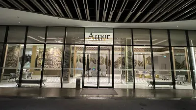 Amor Studio Pakuwon City Mall Surabaya Timur Hotels near Toko Quba
