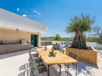Villa Four Seasons Ljubac Hotels in Opcina Razanac