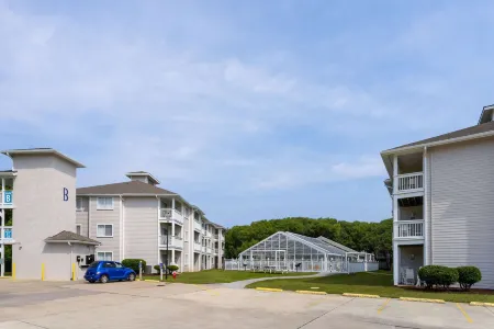 Atlantic Beach Resort, a Ramada by Wyndham