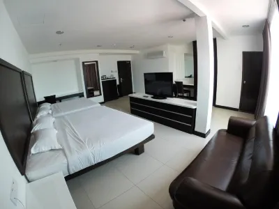 Crystal Lodge