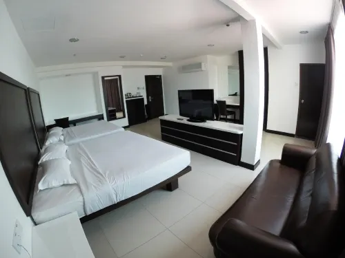 Crystal Lodge
