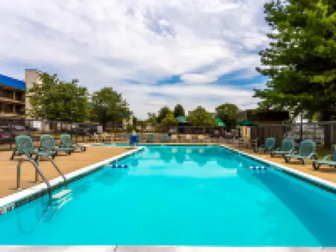 Days Inn by Wyndham Baltimore Northwest