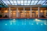 Radisson Hotel Cincinnati Riverfront - Pools
