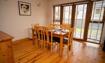 Pipers Chair Self-Catering Houses