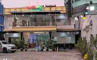Symfoni House Baturaja Hotels near alza