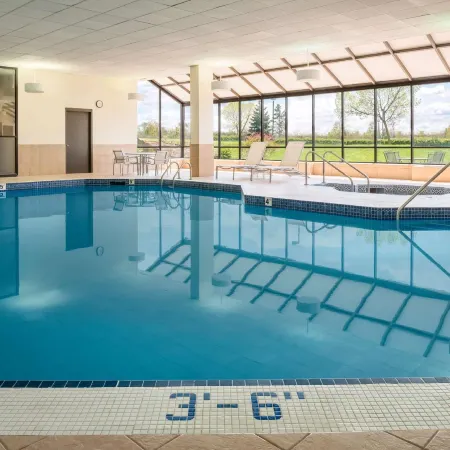 Embassy Suites by Hilton Milwaukee Brookfield