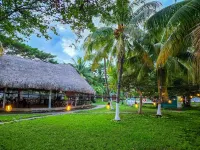 Playa Linda Surf Hotel Hotels in San Alfonso
