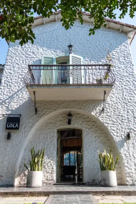 Casa Lola Hotel di 