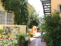 Elotia Hotel Отели в г. 