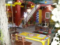 Ganpati Guest House 프라친 하누만 가트 주변 호텔