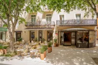 GRAND HOTEL D'ORANGE, BW SIGNATURE COLLECTION BY BEST WESTERN Hotel di Uchaux