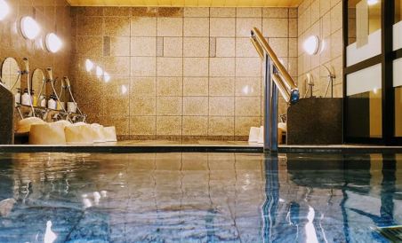 Hotel Route-Inn Yatsushiro - Housity