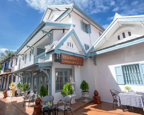 Luangprabang d'or Boutique Hotel Hotels near That Chomsi