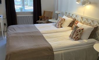 Furulidens B & B - Housity