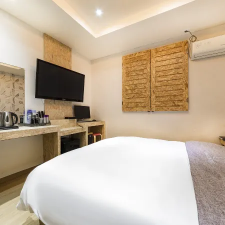 ORAGO Stay Hotel