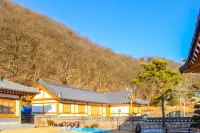 Yongin Hanok Pension Sujindang