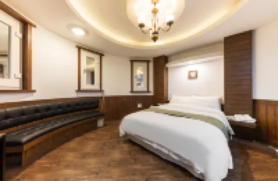チョナン ビジネス ホテル