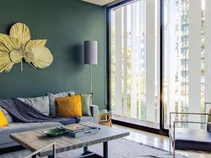 Capitalia-Luxury Apartments -Temístocles